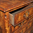 Commode in marqueterie - links voor Commode in marqueterie - links voor
